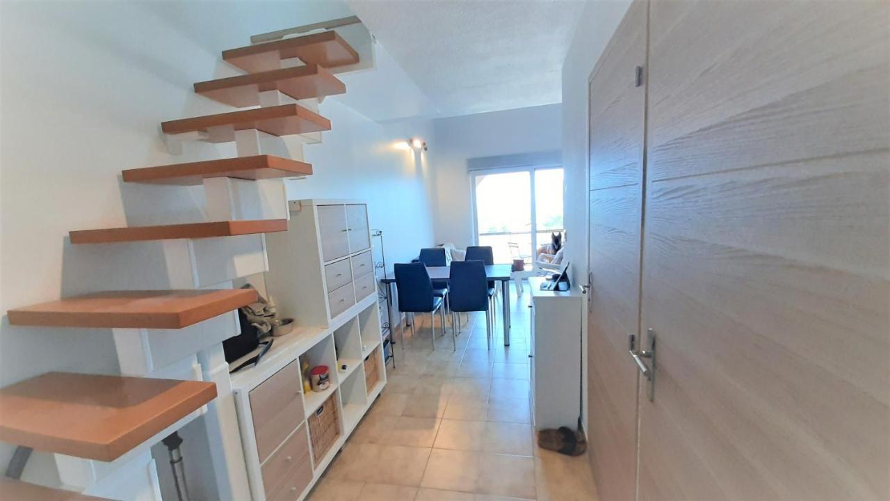 Charmant Appartement Vue Mer A 100M De La Plage. سانت أي جولف المظهر الخارجي الصورة